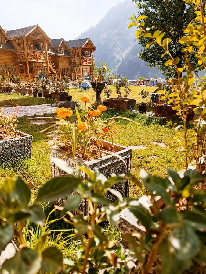 Swiss Wood Cottages Naran Eksteriør bilde